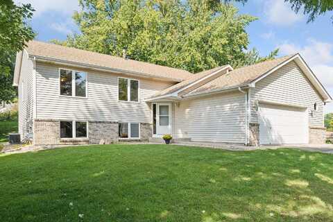 English, FARMINGTON, MN 55024