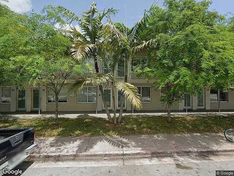 15Th, MIAMI BEACH, FL 33139