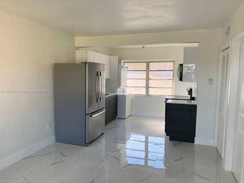 4Th, HIALEAH, FL 33010