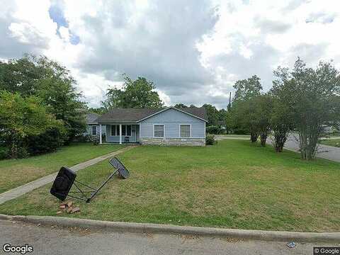 Lynwood, BEAUMONT, TX 77703