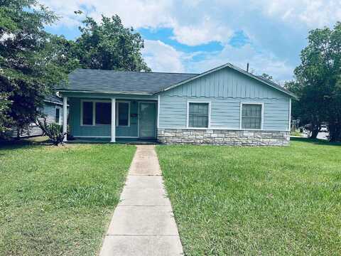 Lynwood, BEAUMONT, TX 77703