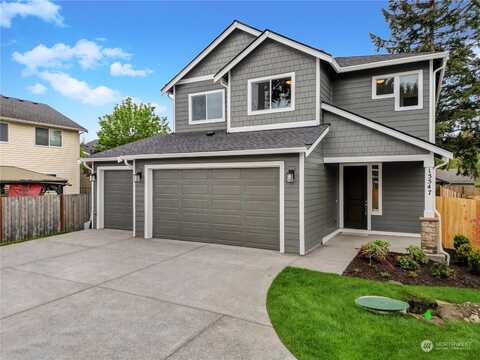 Bergh, YELM, WA 98597