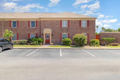 S Colonial Court S #D, Indian Harbour Beach, FL 32937