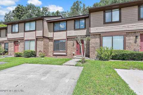 Prestwick N Circle, Jacksonville, FL 32244