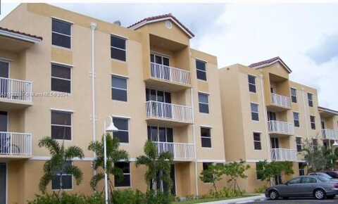 E Sheridan St #303, Dania Beach, FL 33004