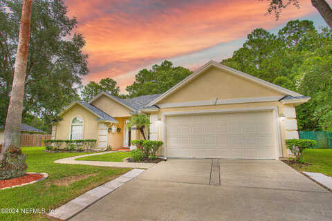 Grand Lakes E Drive, Jacksonville, FL 32258