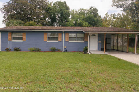 Luana N Drive, Jacksonville, FL 32246