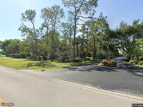 Kings Lake, NAPLES, FL 34112