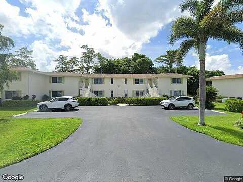 Teryl, NAPLES, FL 34112