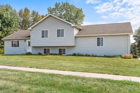 Sunnyside, ELKHORN, WI 53121