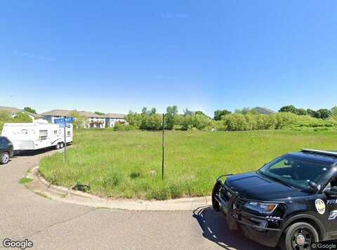 Lilac Alcove, FOREST LAKE, MN 55025