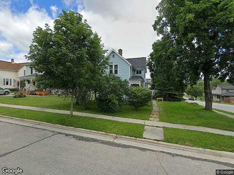 Edna, PLYMOUTH, WI 53073