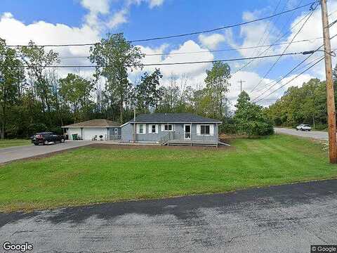 Shoreland, MEQUON, WI 53092