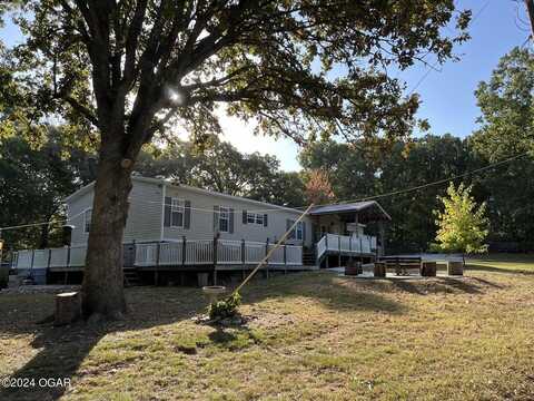 206 Jaguar Road, Goodman, MO 64843