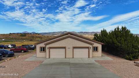 1095 N Old Chisholm Trail, Humboldt, AZ 86327