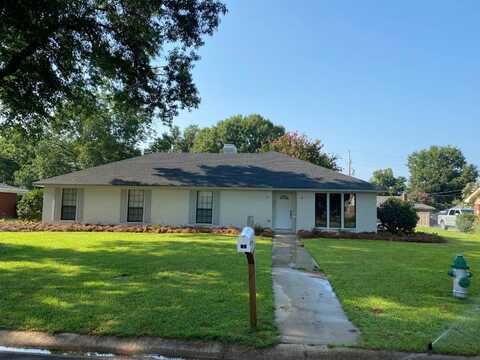 615 Aubrey Circle South, Greenwood, MS 38930