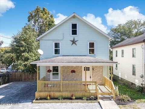 211 Wangum Avenue, Hawley, PA 18428