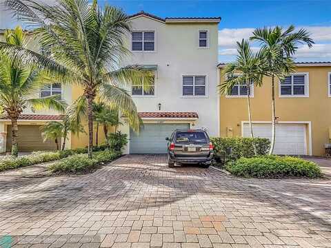 12448 NW 17th Mnr, Pembroke Pines, FL 33028