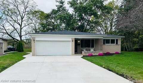 5355 CHURCH HILL Drive, Troy, MI 48085