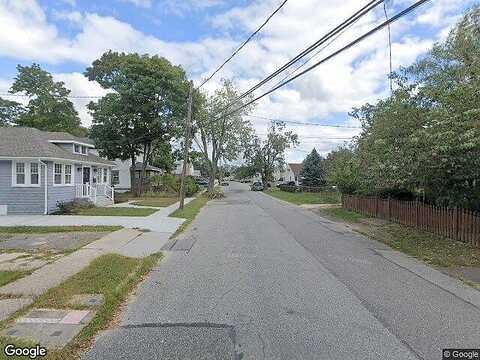 Benjamin, BAY SHORE, NY 11706