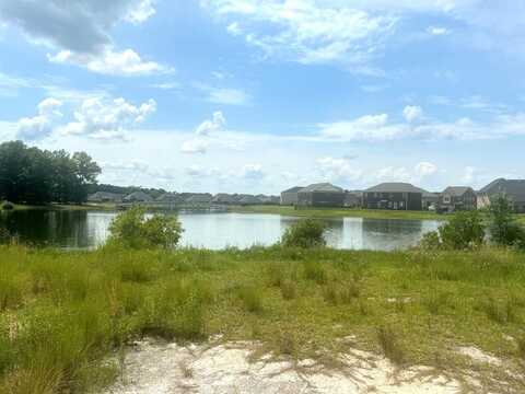 40 Currituck Ct, Sumter, SC 29153