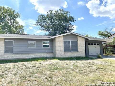 7714 Stagecoach Ln, San Antonio, TX 78227