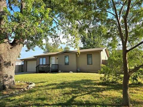 519 E 2nd St., Haven, KS 67543