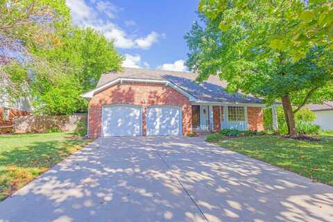 8322 E Limerick St, Wichita, KS 67206