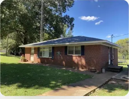 1355 Florida Ave, Muscle Shoals, AL 35661