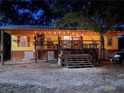 1055 Witter Road, Lockhart, TX 78644