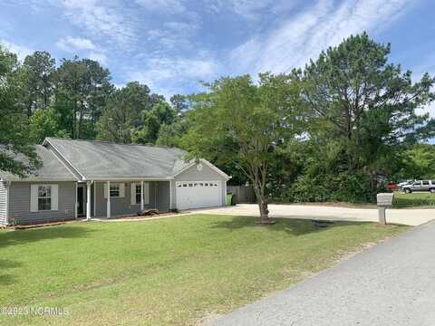 Jacqueline, HAVELOCK, NC 28532