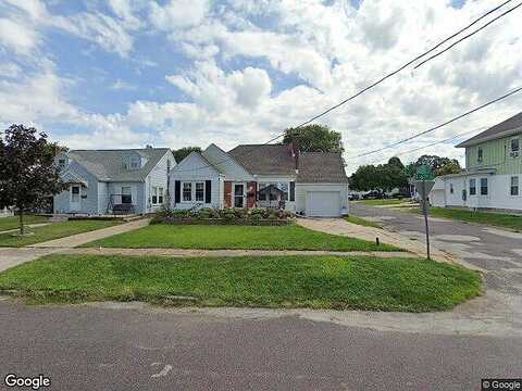 6Th, PEKIN, IL 61554