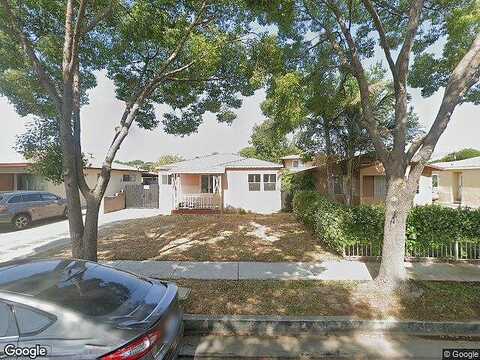 Pinehurst, SOUTH GATE, CA 90280