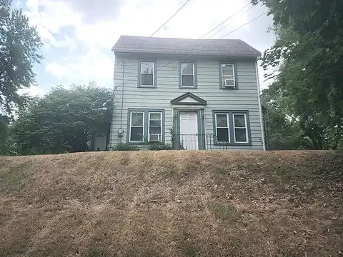 South, ELMIRA, NY 14904