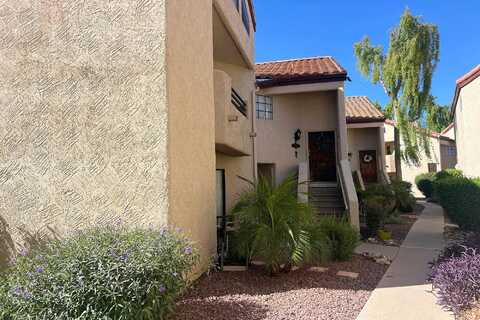 70Th, PARADISE VALLEY, AZ 85253