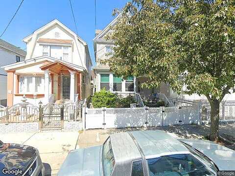 97Th, OZONE PARK, NY 11416