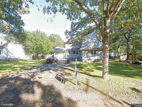 Udall, BAY SHORE, NY 11706