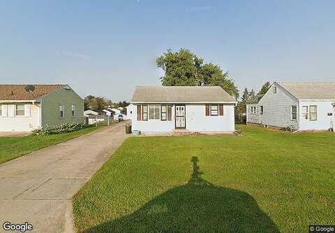 1St, MARSHALLTOWN, IA 50158