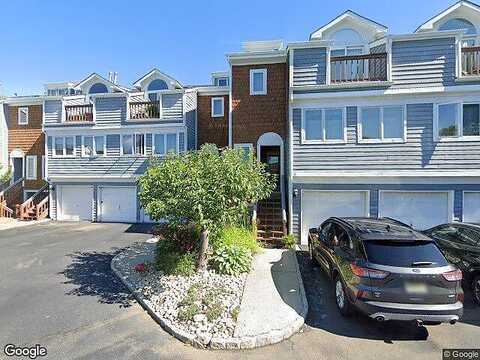 1St, KEYPORT, NJ 07735