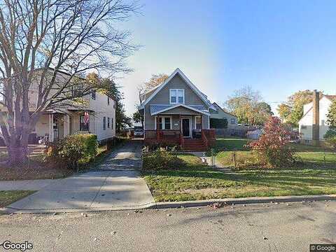 Oak, FREEPORT, NY 11520