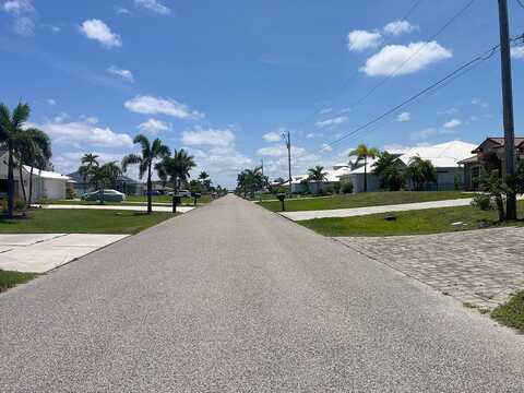30Th, CAPE CORAL, FL 33914