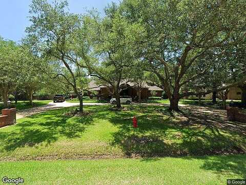 Pine Willow, FRIENDSWOOD, TX 77546