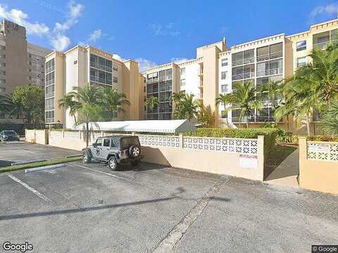 163Rd, NORTH MIAMI BEACH, FL 33160