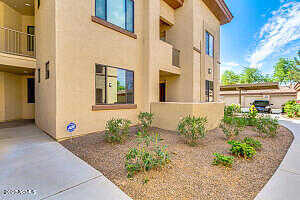 S Gilbert Road 1021, Chandler, AZ 85286