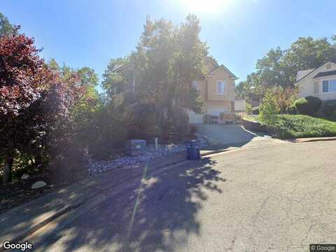 Moyvane, REDDING, CA 96001