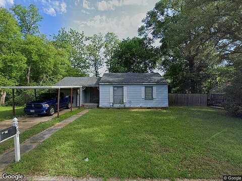 Florey, KILGORE, TX 75662