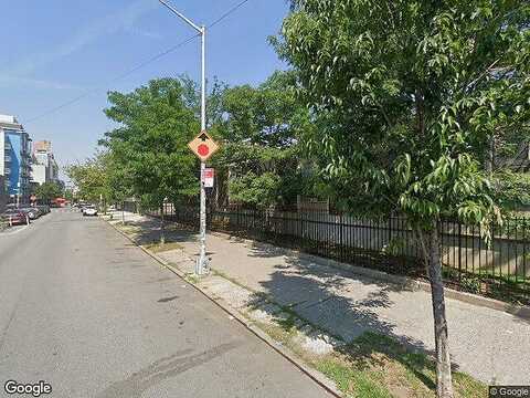 Bayard, BROOKLYN, NY 11211