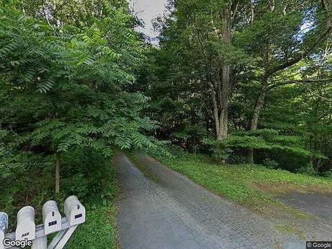 Knollwood, BOONE, NC 28607