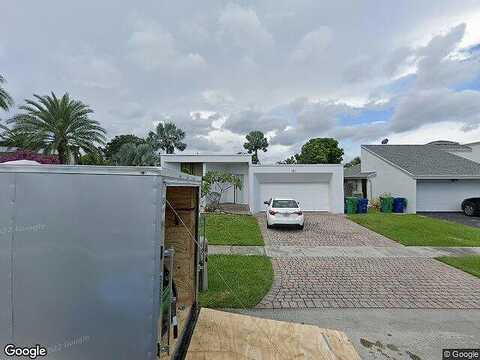 35Th, LAUDERHILL, FL 33319