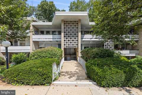 Spring Lake Dr #7543-B, BETHESDA, MD 20817